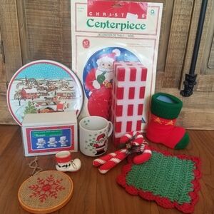 Vintage Christmas Decor Misc Lot